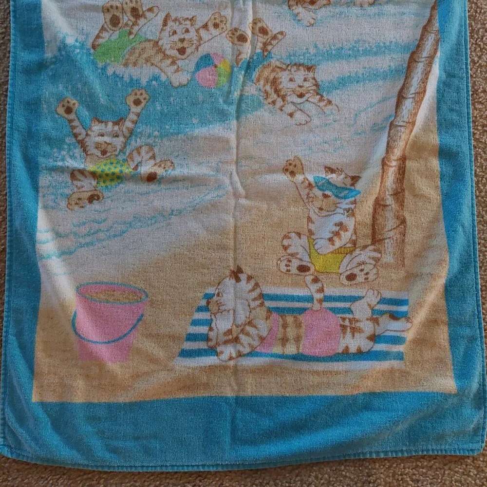 Vintage Hiltex Playful Cats Kittens Tropical Ocean Cotton Beach Towel El Salvado